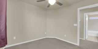 5430 Holding Avenue Gallery 35