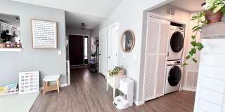 8255 Silver Glen Drive 8255 Silver Glen Drive Gallery 2