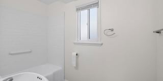 Charming 2 Bedroom 1 Bath Apartment For Rent Gallery 14