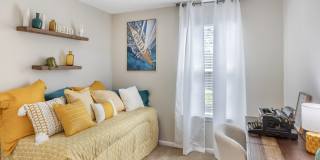 2950 North Apartments Gallery 9