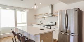 1651 W 37th Pl - Co-Living Housing Gallery 5