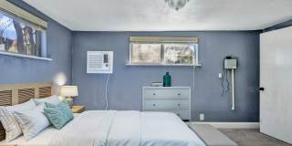 912 S Armstrong st./ 731 W. Hull ave. Gallery 4