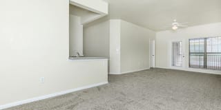 Affordable Housing - Cypress Creek on Jason Avenue Gallery 9