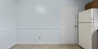 8704 Wornall Rd - B Gallery 13