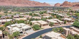 Beautiful Home in an Exclusive Gated Community Gallery 35