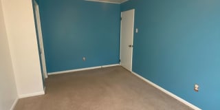 4 Bedroom/ 2 Bathroom House in Dormont Available 7/1/2026 Gallery 17