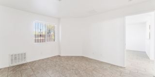 Modern Gated Condo Near the Strip with Pool & Covered Parking! Gallery 15