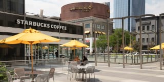 Radius Uptown Apartments Gallery 40