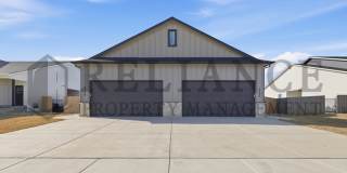 5259 North Pinecrest Court Gallery 2