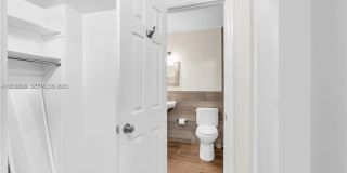 8617 SW 68th Ct Gallery 13