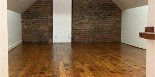 451 Franklin Street Gallery 15