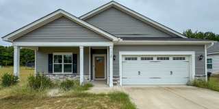 Beautiful 4 Bed 2 Bath Home in Fayetteville Gallery 1