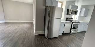 306 W Franklin Gallery 93