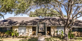 Towne East Gallery 15