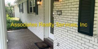 Beautiful 4bed/3bath Corner Lot in Suburban Heights Gallery 6