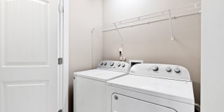 Modern Elegance in Brightleaf: 3-Bedroom Townhouse with Amenities Galore Gallery 38