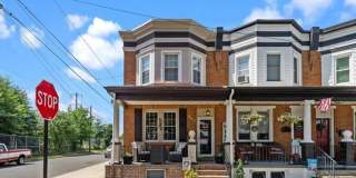 Bristol End Unit 3 BD / 1 Bath Townhome Gallery 1