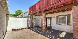 Huge one bedroom condo close community pool and tennis courts. Gallery 25