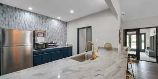 The District Gallery 2