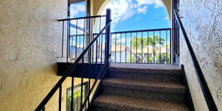 310 Knotty Pine Circle Gallery 11