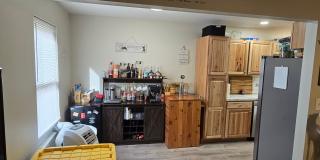 2 Bed, 1.5 Bath Townhome with Garage Near McKee Medical Center Gallery 4