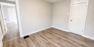 517 E Railroad Ave (LO) Gallery 11