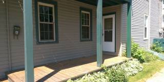 200 W Union Apt A - 1 Bedroom 1 Bathroom w/Central A/C! Gallery 1
