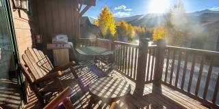 Beautiful townhome, ski shuttle, views, utilities included, pets negotiable, winter lease! Take a look quick! Beautiful townhome, ski shuttle, views, utilities included, pets negotiable, winter lease! Take a look quick! Gallery 47