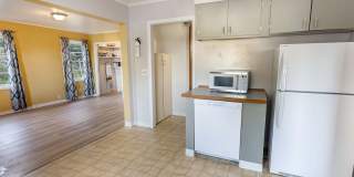 $500 OFF Special - Beautiful 4 Bed/1 Bath Home in Astoria Gallery 27