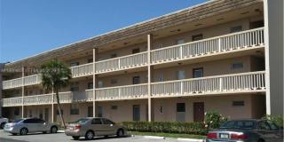 6150 NW 62nd St Gallery 1