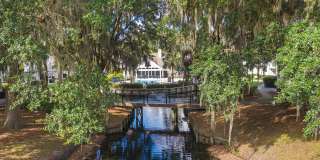 29 Edgewater Apartments Gallery 36