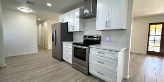 REMODELED GEM IN THE HEART OF SCOTTSDALE Gallery 18