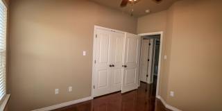 Available Now: 4 bedroom house Gallery 15