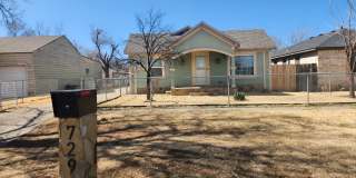 729 N Hayes Street Gallery 1