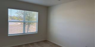 1792 HENIN CIRCLE Gallery 20