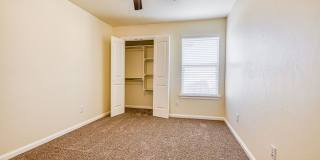 Move In Special: August Rent Free! Gallery 38