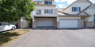Spacious *3Bed*2Bath townhome Cottage Grove Available Sept 1. Gallery 1