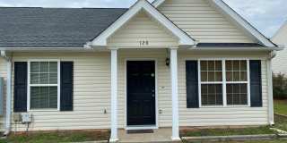 128 Photinia Drive Gallery 1