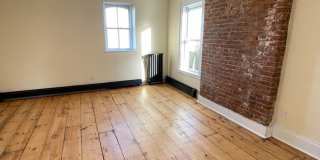 4 Bedroom 2 Bathroom House with Stunning Hudson River Views Gallery 17