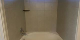 4 BEDROOM, SHORT TERM LEASE AVAILABLE Gallery 15
