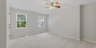 1530 Village Square Gallery 31