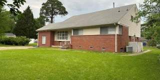 426 Beacon Hill CIR Gallery 1