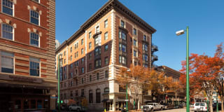 The Loraine Apartments Gallery 14