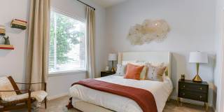 Pullman Pointe Gallery 7