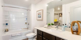 The Devon at University Place Gallery 23