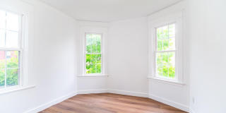 2408 Highland Avenue Gallery 22