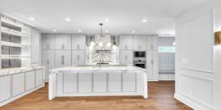 Charming Single Family Home in the Picturesque Bona Bella Subdivision Gallery 11