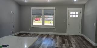 AVAILABLE NOW! 3 bed 2 bath Single Family home in Norton Shores! Gallery 6