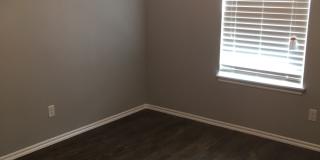 102 W Speer Ave Gallery 6