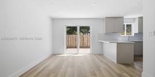 82 SW 3rd Ct Gallery 15